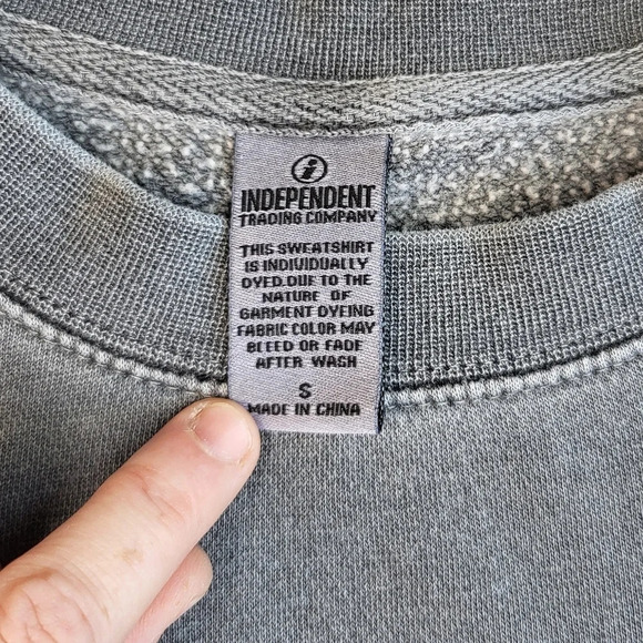 Girls Supporting Girls Gifted Cropped Collegiate Pullover Sweatshirt Top - Picture 6 of 10